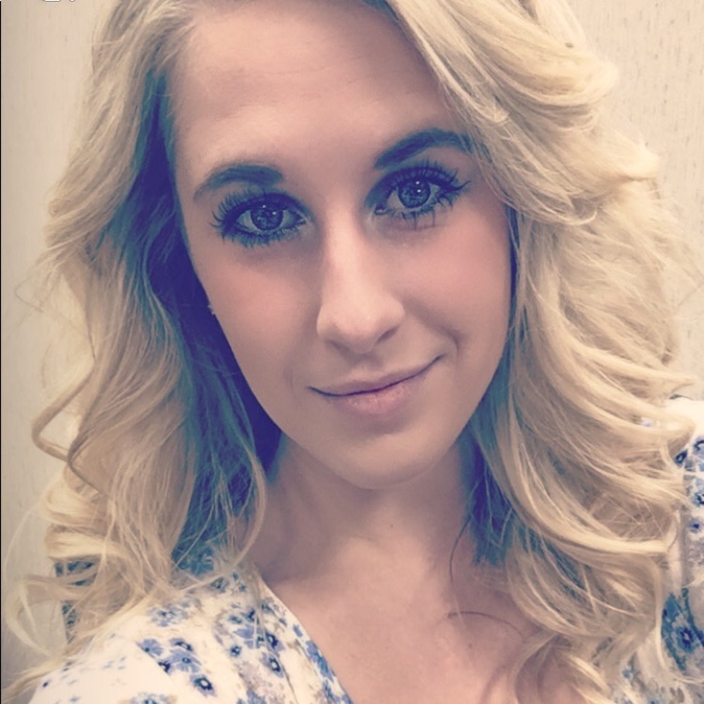 Meet your Posher, Megan